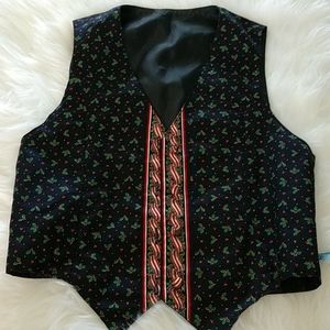 Adorable Vera Bradley Christmas Vest